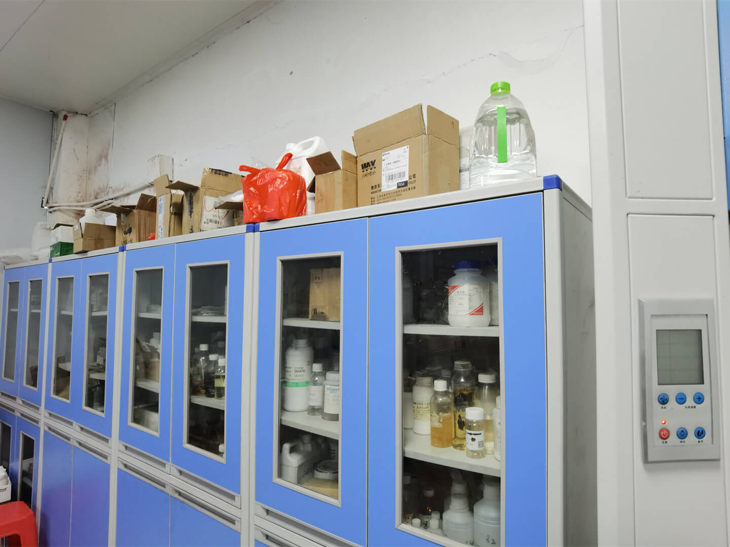 水性脫模板油質(zhì)劑