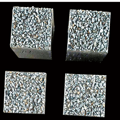 p42_1 混凝土柱子露沙